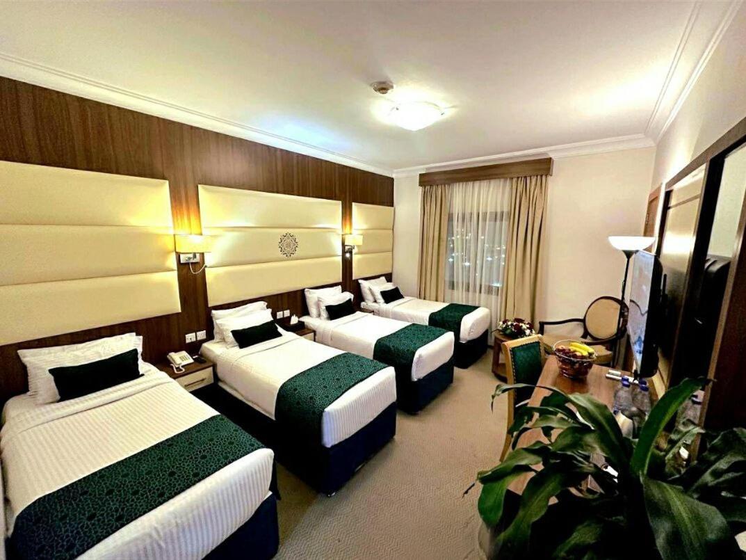 One Inn Hotel Médine Extérieur photo